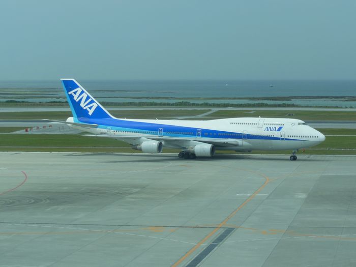 Naha(Okinawa) (ANA B747-400) 那覇 Mar 2014