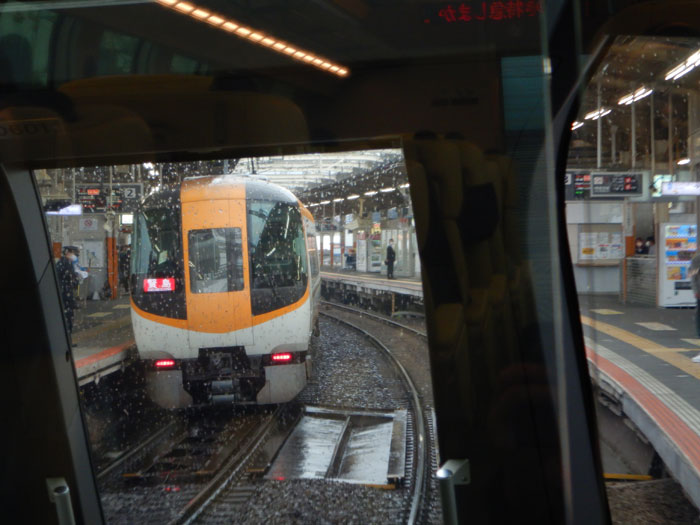 しまかぜ 京都行き